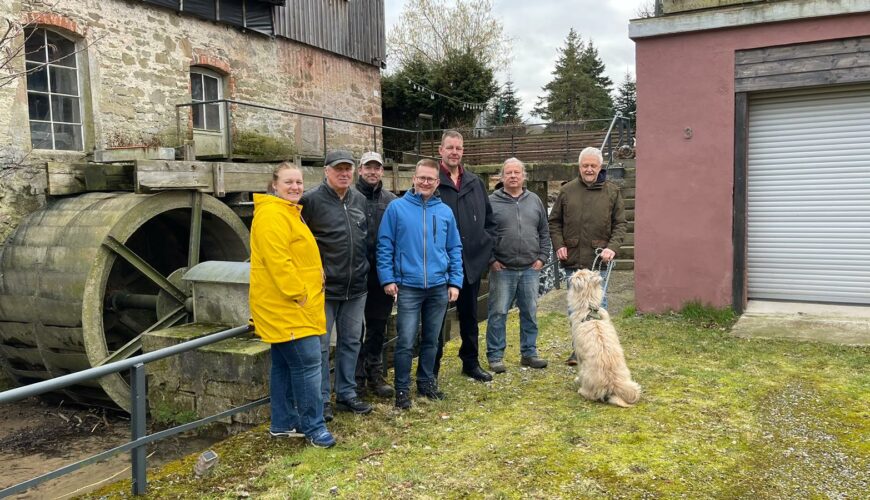 UKB besucht Familie Pieper in der alten Mühle in Langenholzhausen