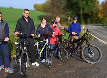 Radweg zwischen Lüdenhausen und Herbrechtsdorf