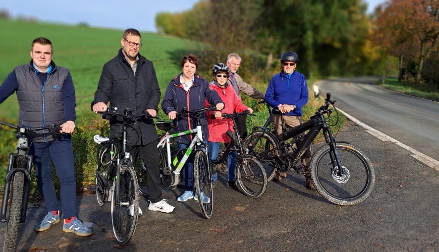 Radweg zwischen Lüdenhausen und Herbrechtsdorf